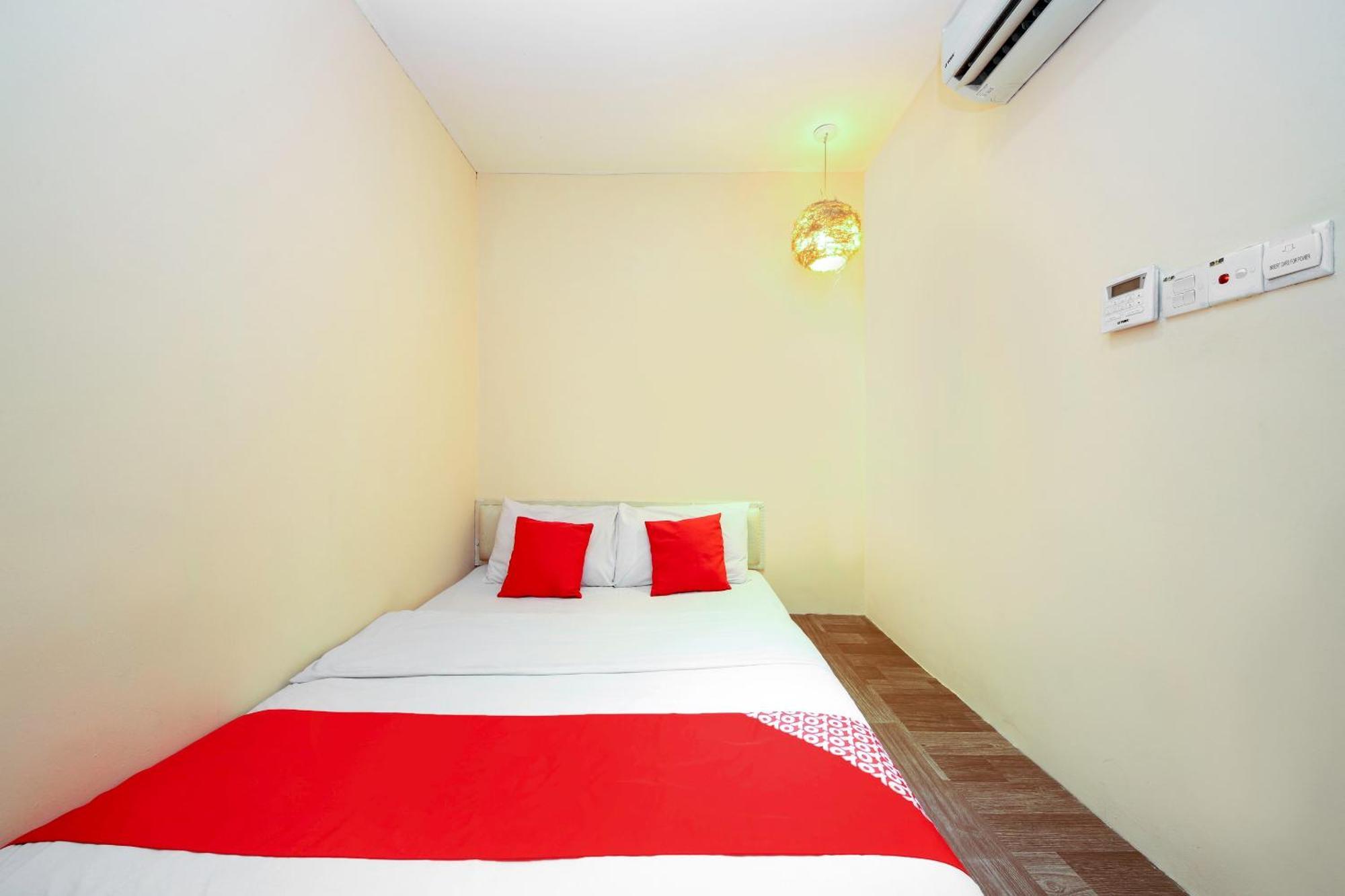 Oyo 479 The Green Hotel Ampang  Exterior photo